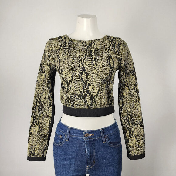 Fabletics Seamless Kamila Long Sleeve Crop Snakeskin Print Top Size S/M - Picture 1 of 6